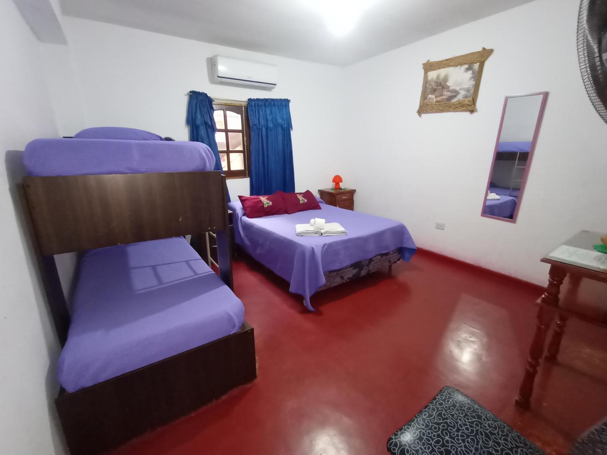 Hostal Benjamin Cafayate Exterior photo
